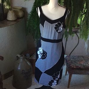 EUC Nueva Sundress